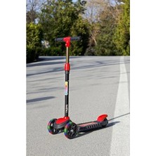 Esranın Dünyası 3 Tekerlekli LED Işıklı Scooter - 40 kg Taşıma Kapasitesi