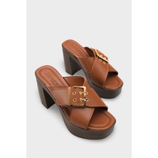 Capone Outfitters Marlo Platform Çapraz Bantlı Metal Tokalı Kadın Terlik