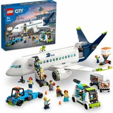 LEGO City Yolcu Uçağı 60367