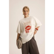 Hai Collection Ruby Lips Baskılı Oversize Tişört Casual Streetwear Stil