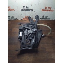 BSG Ford Focus/c-Max 2003- Kapı Kilidi Arka Sol  (Oem NO:3M5AR26413ES)