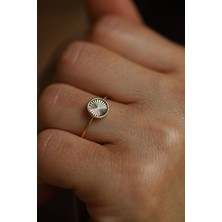 Yenigün Kuyumculuk 14 Ayar Altın Ortası Yuvarlak Kalemli Yüzük YZK34705