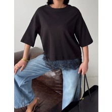 Vesantia Kadın Siyah Kısa Dantel Detaylı Oversize T-Shirt
