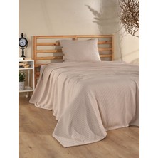 Cottonest Modern Desenli Yatak Örtüsü Seti 4 Mevsim | Düğmeli Yastık Kılıflı