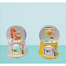 Net Market Kar Küresi Genç Sevgililer Pembe-Sarı Büyük Boy