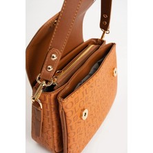 Just Polo Kadın Taba Baskı Desenli Kolon Askılı 3 Bölmeli Omuz Çantası 25X15CM