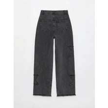 LC Waikiki Siyah Baggy Fit Nakışlı Kız Çocuk Jean Pantolon