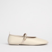 Shoe Lüks Sade Klasik Krem Rengi Kadın Babet