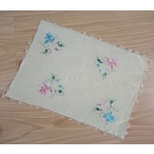 Bosphorus El Işi Kenarı Oyalı Saten Mendil 21X30CM