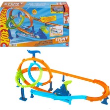 Hot Wheels Stunt Tracks Dolambaçlı Akrobatik Hız Pisti JHK73