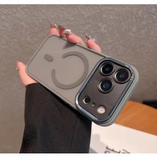 Yaren 17 Serisi Pixel Magsafe Kılıf