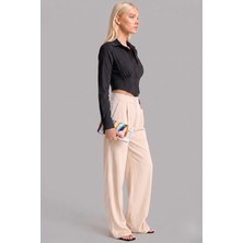 Asfaha Fashion Kadın Gömlek Yaka Düğmeli Crop Gömlek