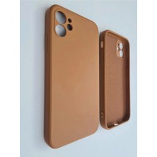 More Gsm iPhone 11 Uyumlu Logosuz Köseli Kalıp 12 Görünümlü Lansman Içi Süet Silikon Kılıf