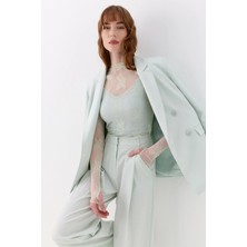 Dantelli Parmak Detaylı Body Mint