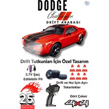 Brother Toys 25 Km/h Hız Yapan Dodge Challenger Görünümlü Şarjlı 2.4 Ghz Uzaktan Kumandalı Drift Araba