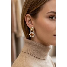 Petek Aksesuar Kristal Taşlı Çiçek Kartanesi Küpe 3,5 Cm.