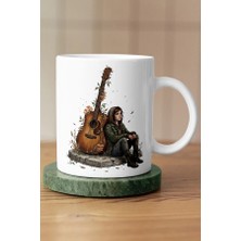 Mithor Shop Ellie ve Sarmaşıklı Gitar Detaylı The Last Of Us Fan Art Kupa