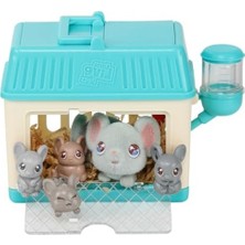 Cekar Store - Mama Surprise Minis. Feed And Nurture A Lil' Mouse Inside Their Hutch So She Can Be A Mama. She Has 2, 3, Or 4 Babies With Surprise Accessories To Dress Up The Babies