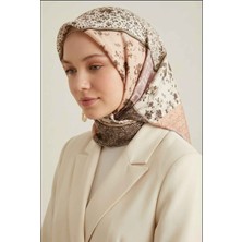 Mimelif Patchwork Desenli Twill Eşarp 90X90 – Ipeksi Doku, Hafif ve Akışkan