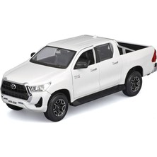 Nacario May 32920 1 27 Toyota Hilux