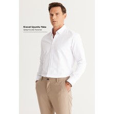 Altınyıldız Classics Erkek Beyaz Kolay Ütülenebilir Slim Fit Dar Kesim Oxford Düğmeli Yaka Armürlü Pamuklu Gömlek