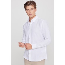 Altınyıldız Classics Erkek Beyaz %100 Pamuk Slim Fit Dar Kesim Gizli Düğmeli Yaka Keten Görünümlü Flamlı Gömlek
