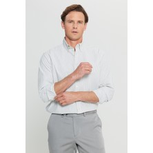Altınyıldız Classics Comfort Fit Rahat Kesim Düğmeli Yaka Çizgili Esnek Gri-Beyaz Gömlek