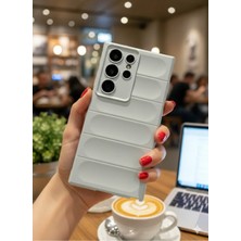 Darkom Samsung Galaxy S24 Ultra Uyumlu Düz Renkli Yeni Nesil Darbe Emici Özelliğe Sahip Tank Kılıf