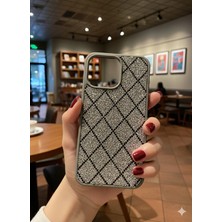 Darkom Iphone 14 Pro Max Uyumlu / 3D Kabartma Dokulu / Prizma Taşlı Darbe Emici Özelliğe Sahip Kılıf
