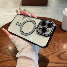 Darkom Iphone 13/14 Uyumlu Magsafe ve Kamera Kısmı Simli Darbe Emici Özelliğe Sahip Silikon Kılıf