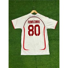 A.c Milan 2007 Ronaldinho Nostalji Forması (Beyaz)