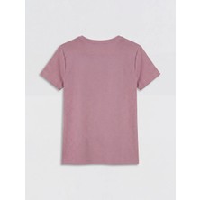 LC Waikiki Pembe V Yaka Soft Touch Kadın Tişört
