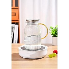 Peri Store 1500 ml Borosilikat Cam Çizgili Sürahi – Süzgeçli Metal Kapaklı, Dayanıklı Şık Tasarım