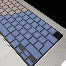 Peri Store MacBook Klavye Koruyucu Türkçe Q Baskılı Uk-Ters L- Enter Tipi Air 13,6-15,3inç- Pro 14,2-16,2inç M1-M2-M3-M4 Pro Max Uyumlu, Silikon Klavye Filmi, Ultra Ince Hafif Yıkanabilir Mavi Pembe