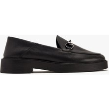 Kadın Metal Tokalı Loafer – Hakiki Deri Günlük Ayakkabı