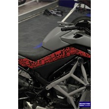 Banxtre Cfmoto NK250 Için Kırmızı Renk Kurukafa Desenli Yan Grenaj Kaplama Sticker Seti (Sağ ve Sol)
