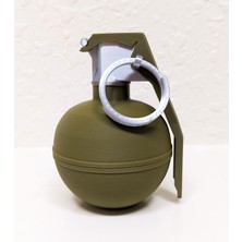 Titrek Toys M67 Frag El Bombası Hareketli Pimli - M67 Frag Grenade (Replika Maket)