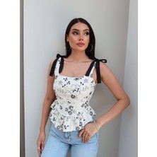 Esra Helvacı Nakış Işlemeli Bluz