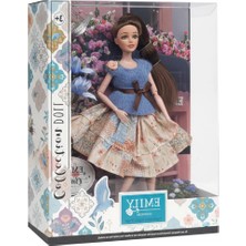 Toysturka Kutulu Çiçek Desenli Elbiseli Eklemli Oyuncak Bebek 30 cm  QJ170D