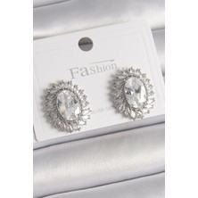 Uravas Store Pirinç Gümüş Renk Zirkon Taşlı Kadın Küpe