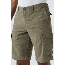 Lacoste Men's Patterned Bermuda Cargo Shorts With Pockets Khaki Erkek Desenli Bermuda Kargo Cepli Şort Haki