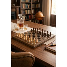 Premium Gümüş Kareli Ahşap Taşlı Lüks Satranç Takımı Dekoratif Vıp Hediyelik Set 37X37 cm Büyük Boy