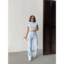Trend Butik Burada Kadın Şerit Detaylı Crop Top ve Yüksek Bel Bol Paça Pantolon Ikili Takım