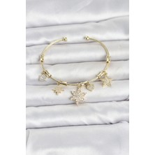 MiraLive Pirinç Gold Renk Lotus Detay Charmlı Kadın Bileklik TJ-BB8503