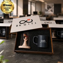 BK Gift Logonuza Özel 10 Adet Kutulu Siyah Fincan ve Aşk Perisi Fanus Seti – Ahşap Kutulu Kurumsal Hediye Seti