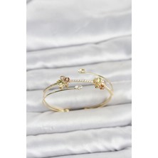 AyrStore Buğz Gold Renk Pirinç Zirkon Taşlı Çiçek Model Kadın Bileklik