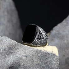 Mirari Jewelry Oniks Taşlı Desenli Erkek Yüzük | Premium 0,40 Mikron Gümüş Kaplama