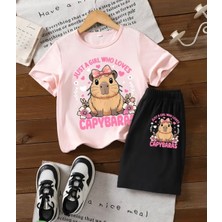 Nigrum Pardus Nıgrum Pardus Yeni Sezon Capybara Loves Baskılı %100 Pamuk Kız Çocuk T-Shirt Şort Takım