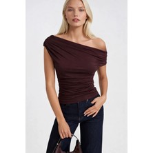 Asfaha Fashion Kadın Asimetrik Tek Omuz Büzgü Detaylı Esnek Bluz