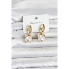 Kyops 316L Çelik Gold Renk Çiçek Model Kadın Küpe - Lisinya